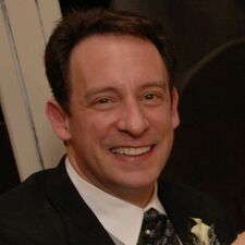 Mark Spinelli Headshot